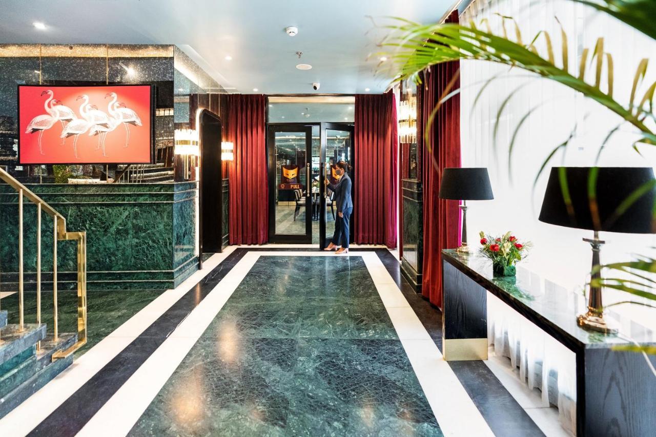 Foxoso Hotel, Delhi Airport New Delhi Bagian luar foto