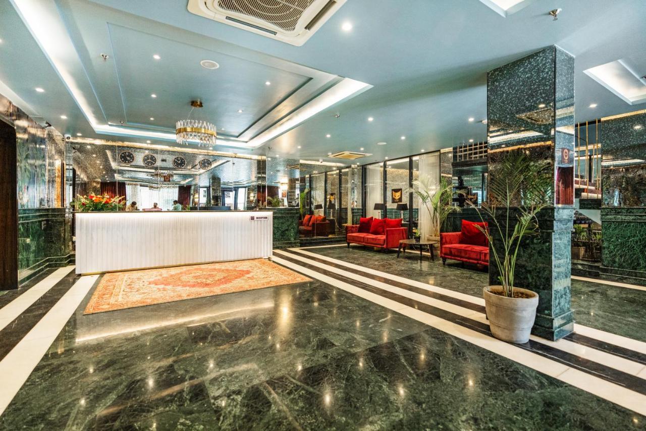 Foxoso Hotel, Delhi Airport New Delhi Bagian luar foto