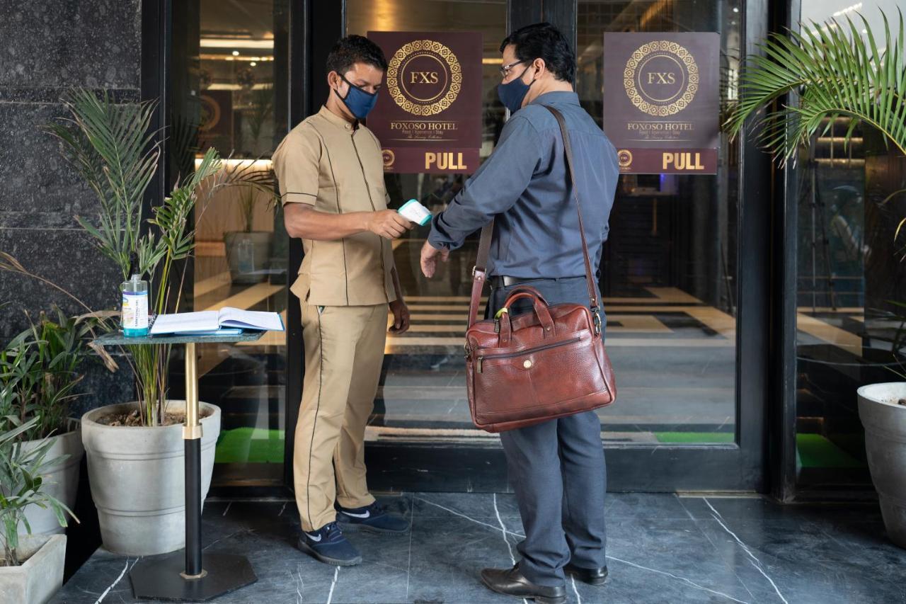 Foxoso Hotel, Delhi Airport New Delhi Bagian luar foto