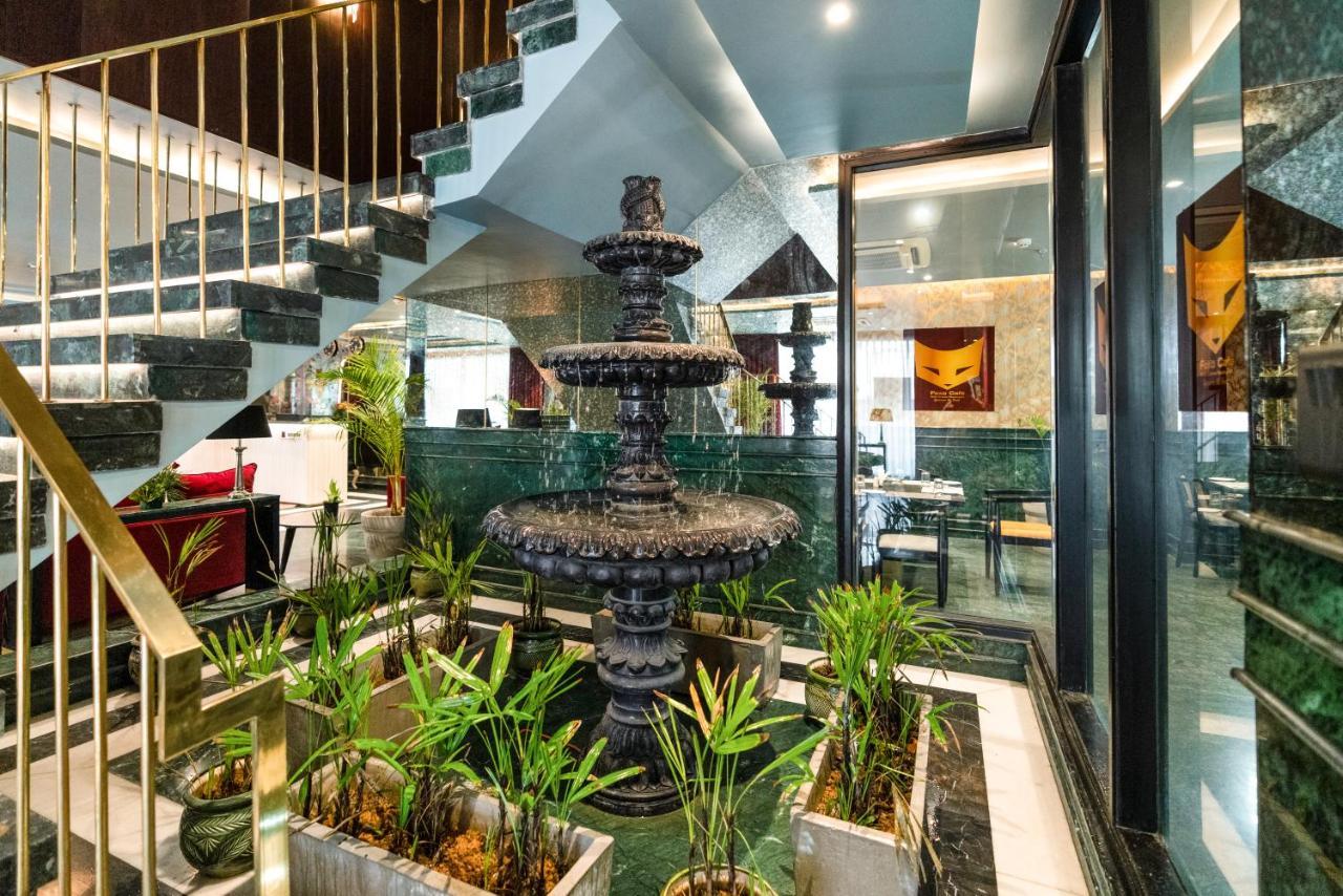 Foxoso Hotel, Delhi Airport New Delhi Bagian luar foto