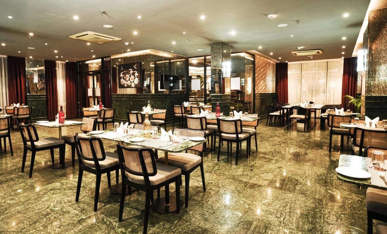 Foxoso Hotel, Delhi Airport New Delhi Bagian luar foto