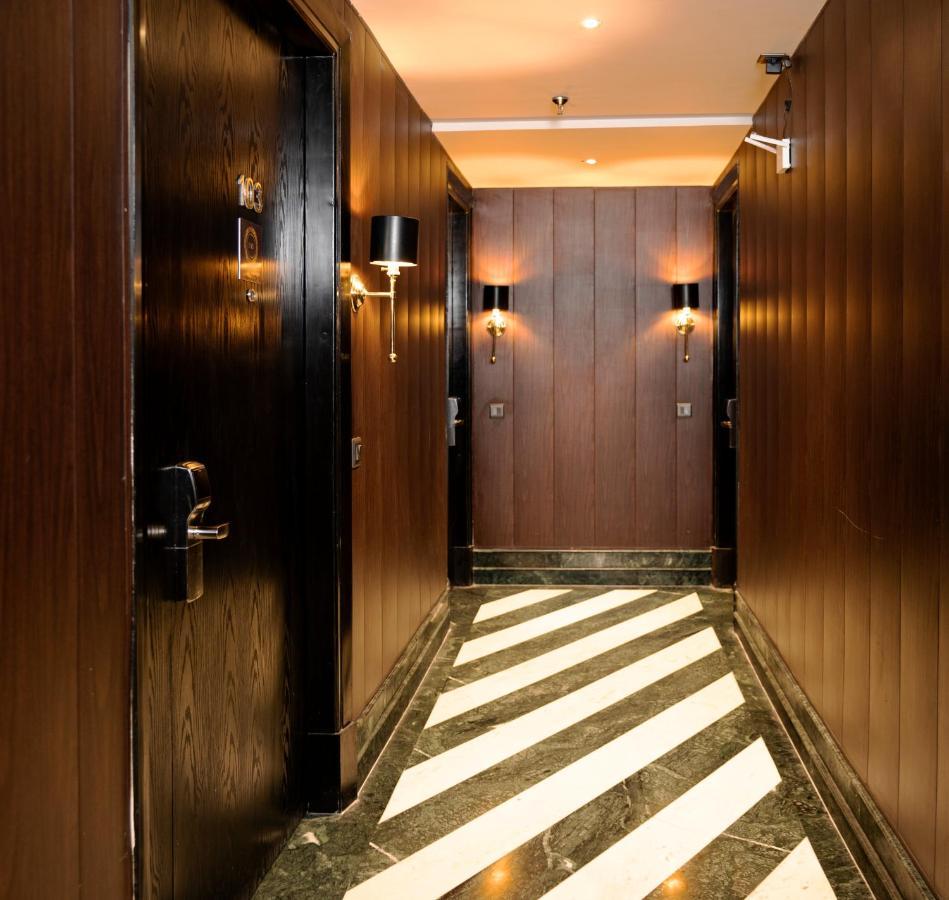 Foxoso Hotel, Delhi Airport New Delhi Bagian luar foto